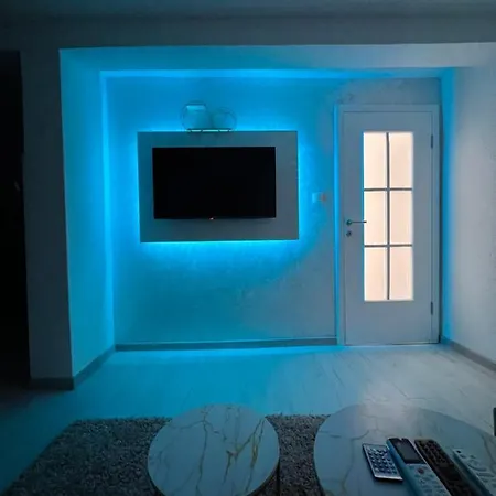 Апартаменты Bajo 2 *